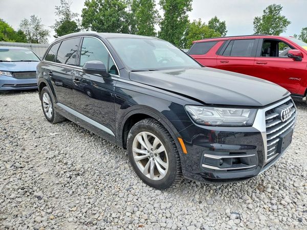 2018 AUDI Q7 quattro Premium Plus