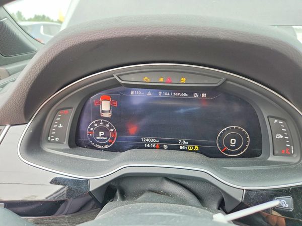 2018 AUDI Q7 quattro Premium Plus
