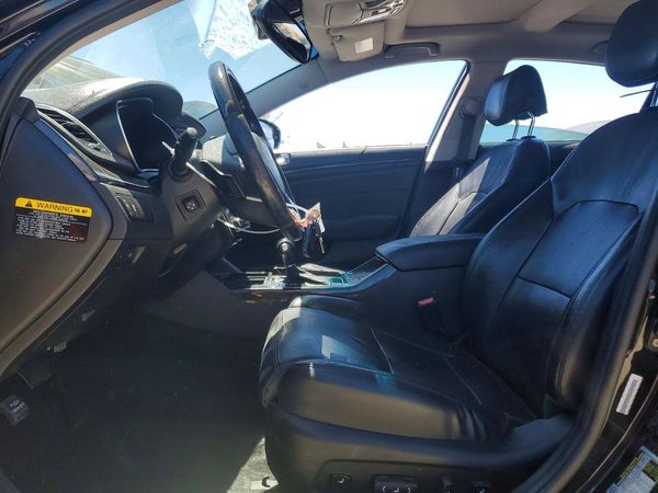 2014 KIA CADENZA