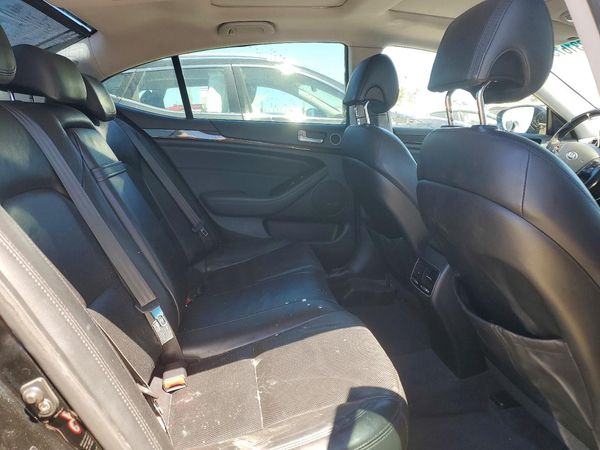 2014 KIA CADENZA