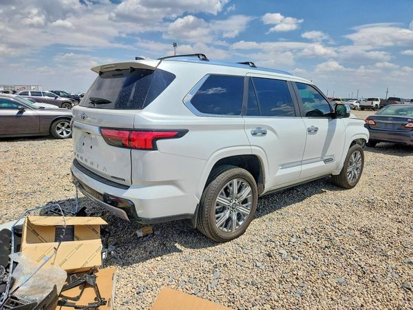 2025 TOYOTA SEQUOIA