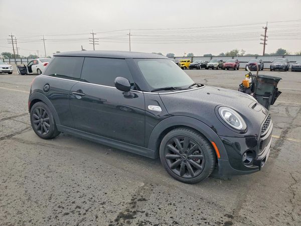 2020 MINI COOPER