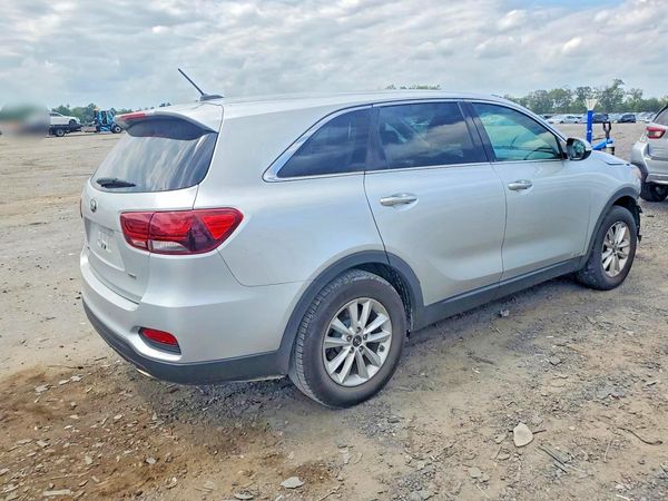 2019 KIA SORENTO L, LX, S