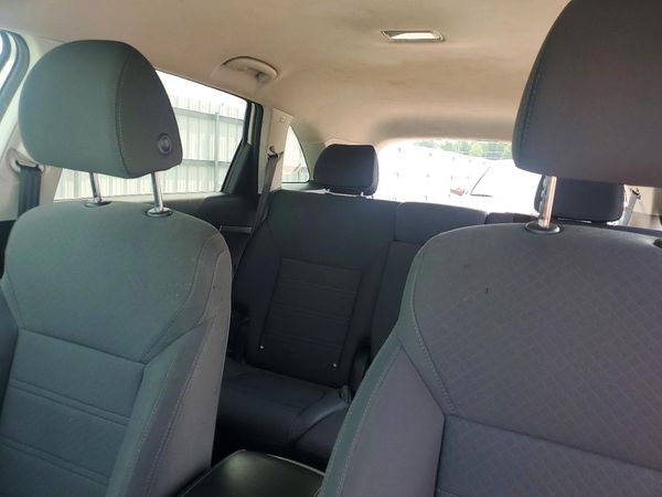 2019 KIA SORENTO L, LX, S