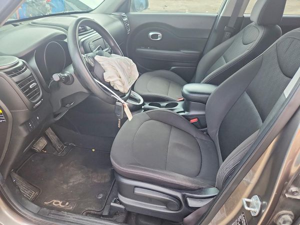 2018 KIA SOUL Base