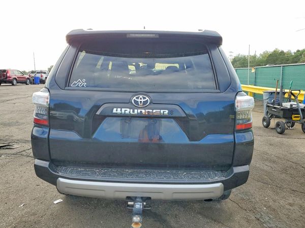 2022 TOYOTA 4RUNNER TRD Offroad