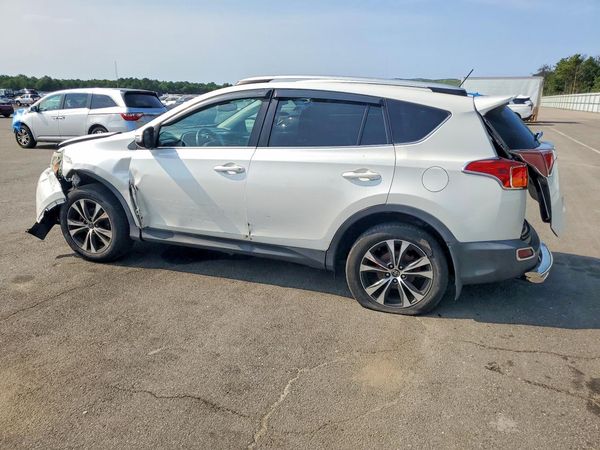 2015 TOYOTA RAV4