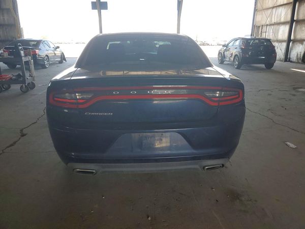 2015 DODGE CHARGER SE RWD
