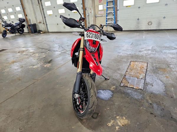 2024 DUCATI HYPERMOTARD