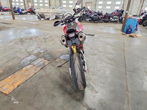 2024 DUCATI HYPERMOTARD