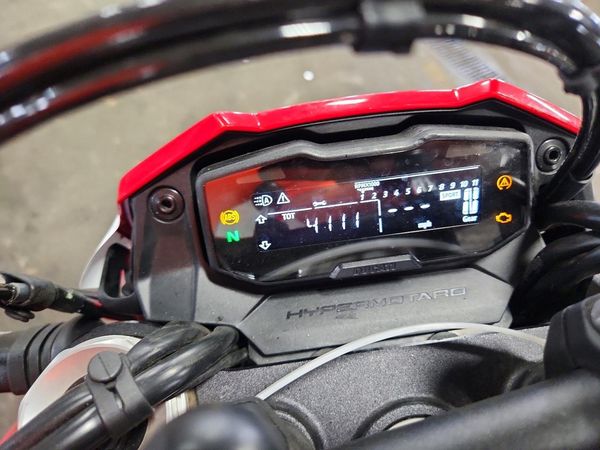 2024 DUCATI HYPERMOTARD