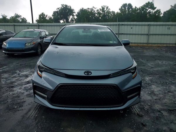 2021 TOYOTA COROLLA SE, CVT