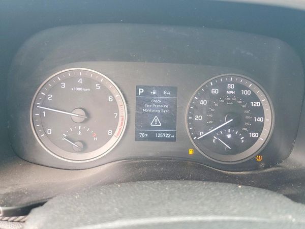 2019 HYUNDAI TUCSON SE