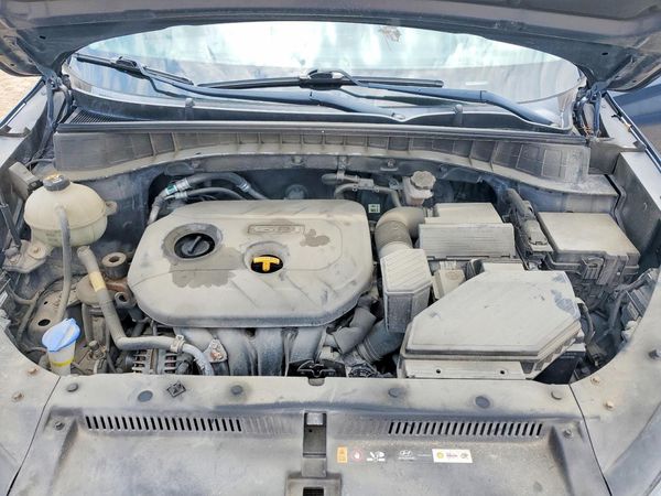 2019 HYUNDAI TUCSON SE