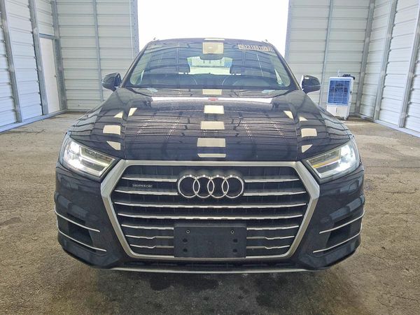 2017 AUDI Q7 quattro Premium Plus