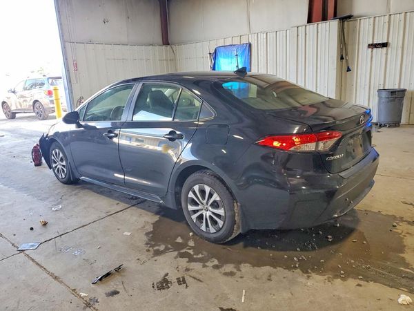 2022 TOYOTA COROLLA