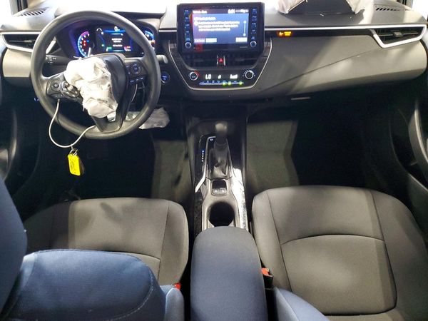 2022 TOYOTA COROLLA