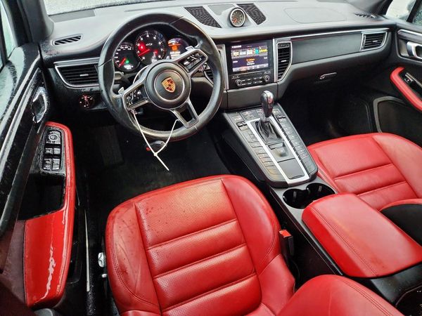2018 PORSCHE MACAN Macan GTS