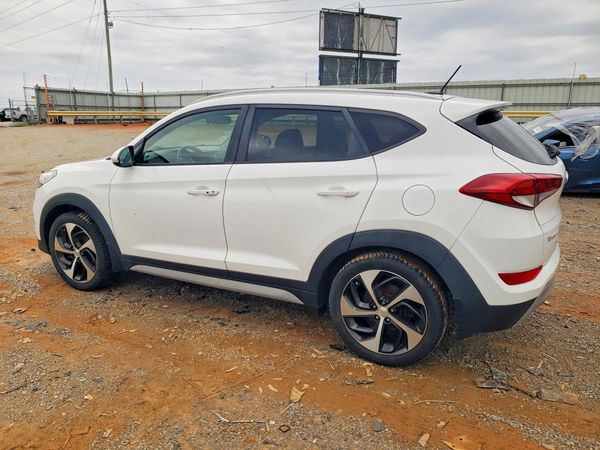 2017 HYUNDAI TUCSON
