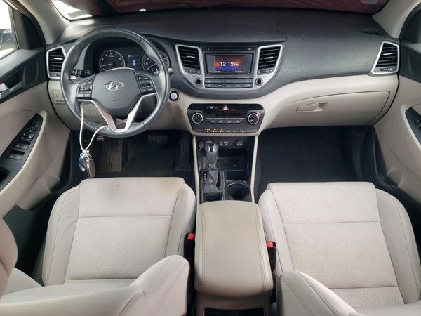 2017 HYUNDAI TUCSON