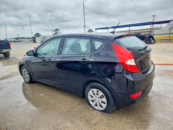 2017 HYUNDAI ACCENT SE Base