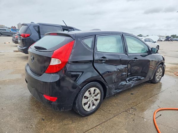 2017 HYUNDAI ACCENT SE Base