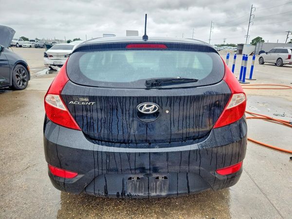 2017 HYUNDAI ACCENT SE Base