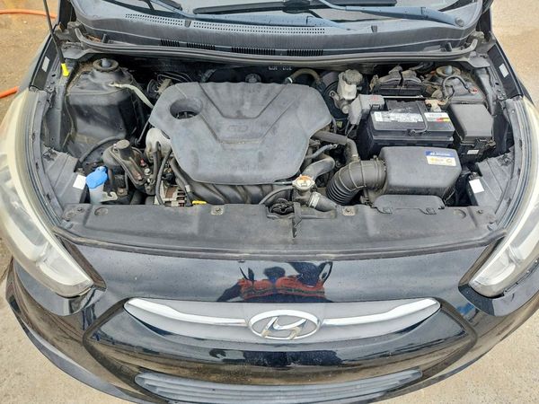 2017 HYUNDAI ACCENT SE Base
