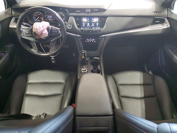 2021 CADILLAC XT5 Luxury