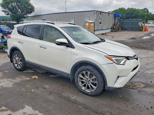 2016 TOYOTA RAV4 Limited (G Grade) — Passenger 3/4