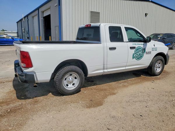 2015 RAM 1500 ST