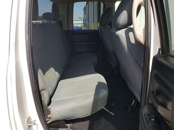 2015 RAM 1500 ST