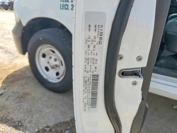 2015 RAM 1500 ST