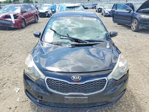 2016 KIA FORTE5 GL (Middle-Low Grade)