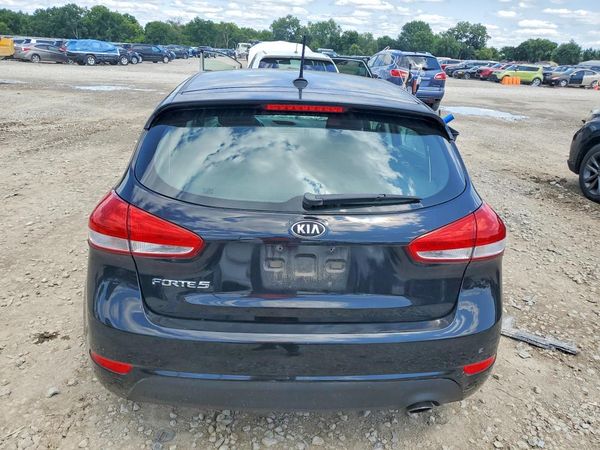 2016 KIA FORTE5 GL (Middle-Low Grade)