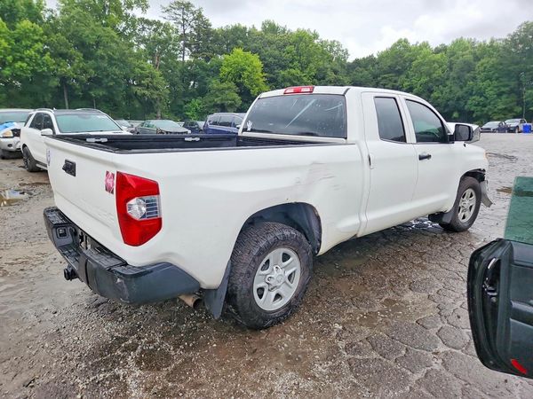 2018 TOYOTA TUNDRA SR/SR5