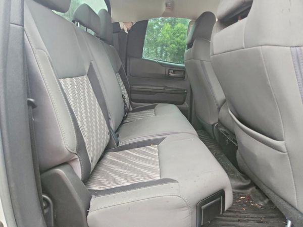 2018 TOYOTA TUNDRA SR/SR5