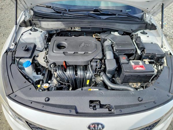 2016 KIA OPTIMA GL