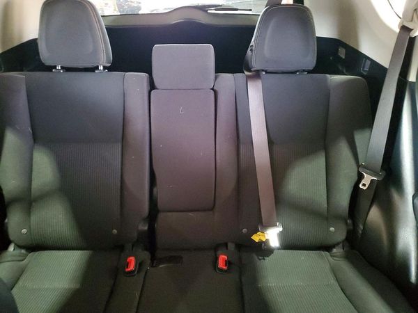 2015 TOYOTA RAV4 XLE (M Grade)
