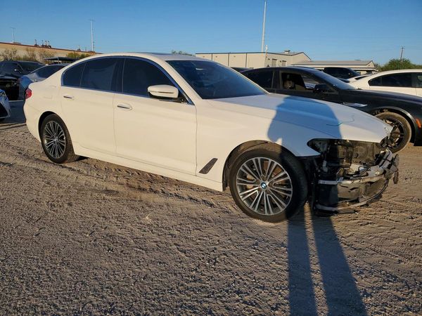 2018 BMW 530