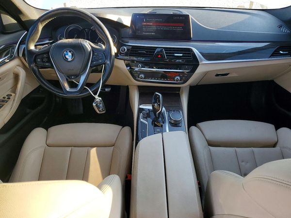 2018 BMW 530