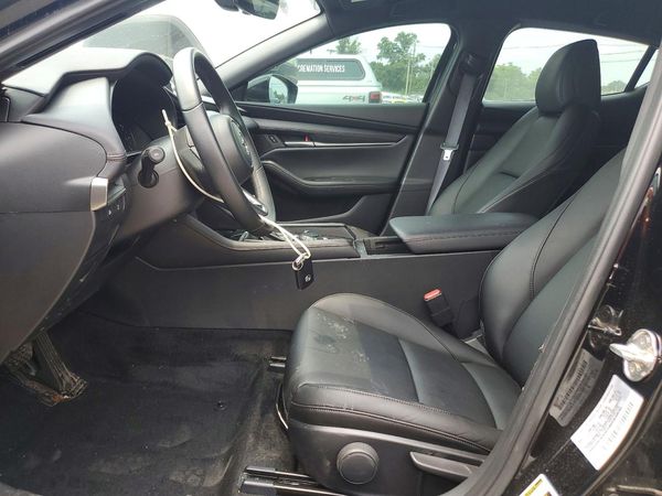2024 MAZDA 3 Select Sport Package