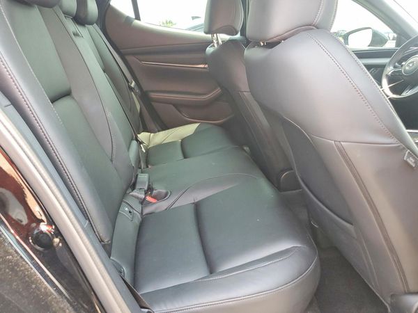 2024 MAZDA 3 Select Sport Package
