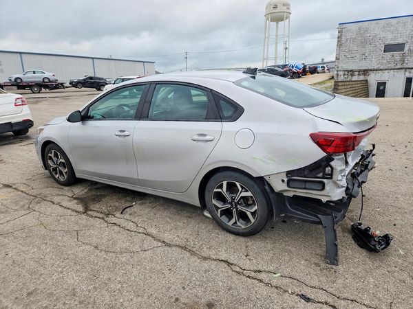 2021 KIA FORTE FE, LXS