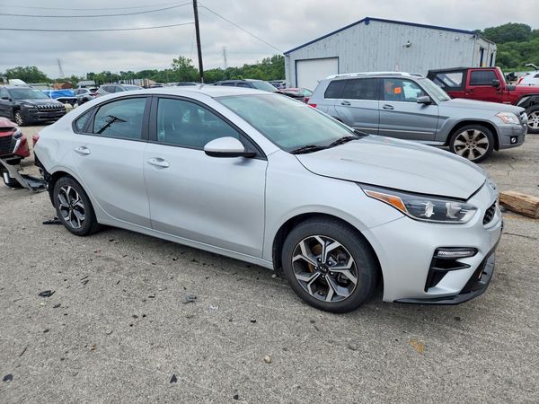 2021 KIA FORTE FE, LXS