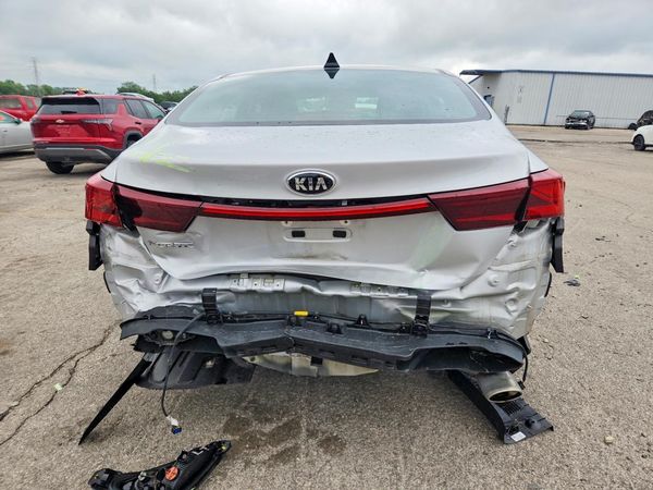 2021 KIA FORTE FE, LXS