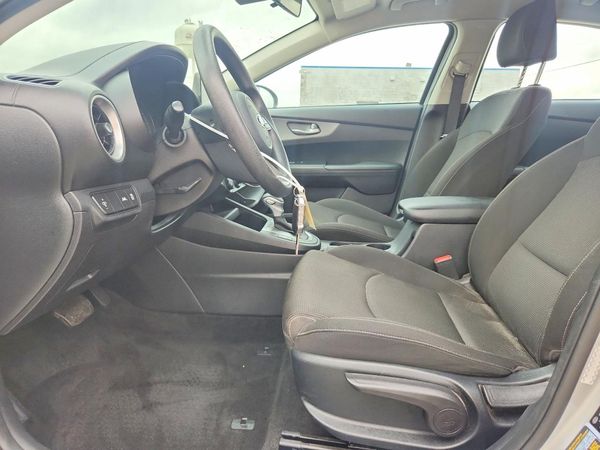 2021 KIA FORTE FE, LXS