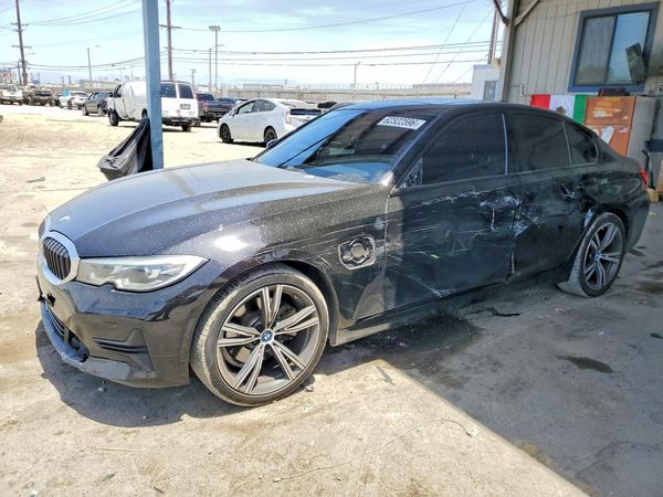 2022 BMW 330E