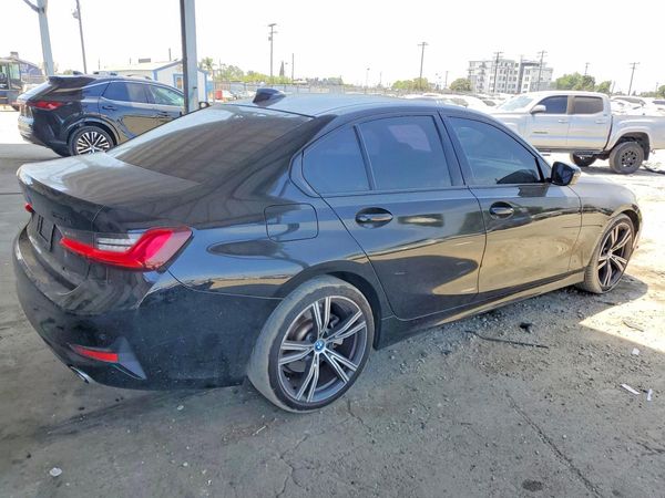 2022 BMW 330E