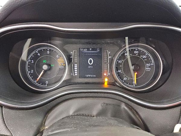 2019 JEEP CHEROKEE LATITUDE PLUS 4X4